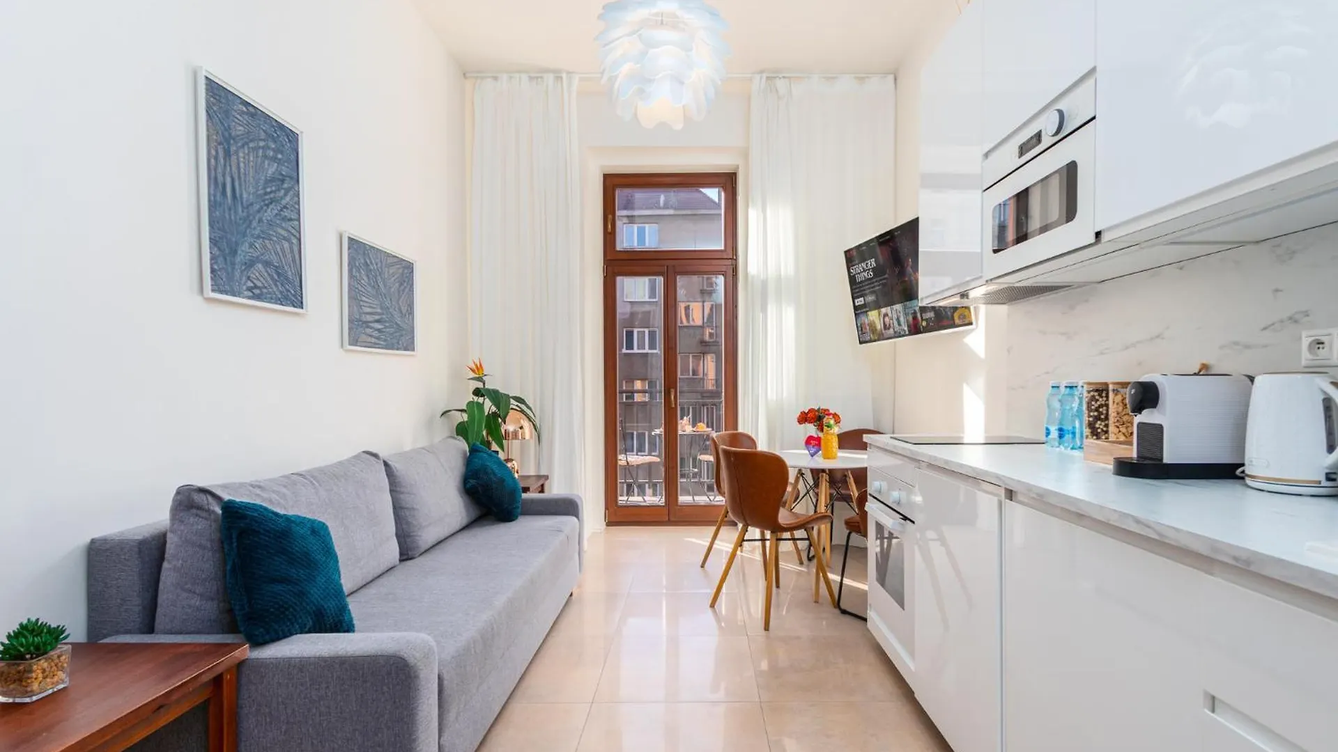 Central Cozy Gateway Praha Apartmán