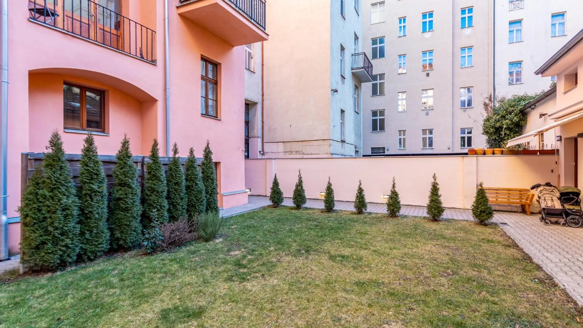 Apartment Central Cozy Gateway Prague Czech Republic
