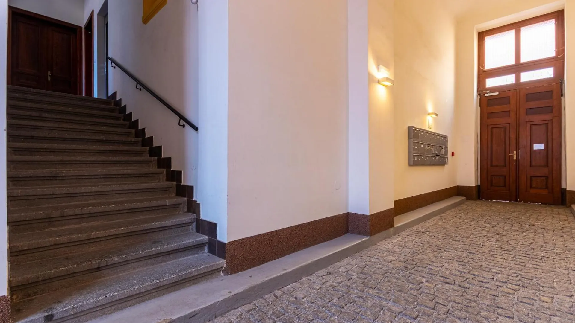 Apartment Central Cozy Gateway Prague